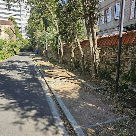 Magnifique Terrasse Et Parking Prive Place Dupuy